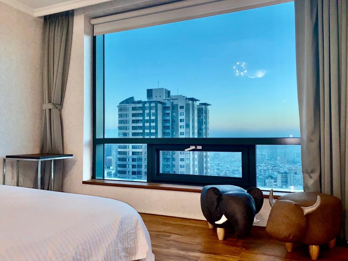 台中市Luxury Houseアパートメント エクステリア 写真