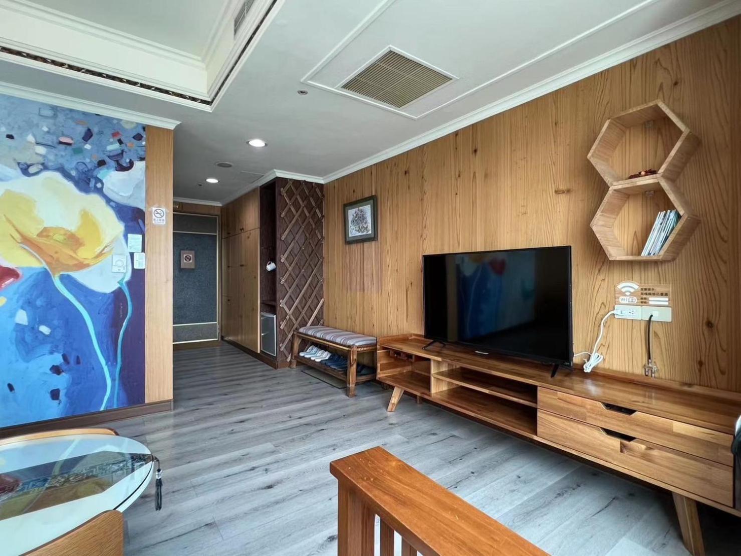 台中市Luxury Houseアパートメント エクステリア 写真