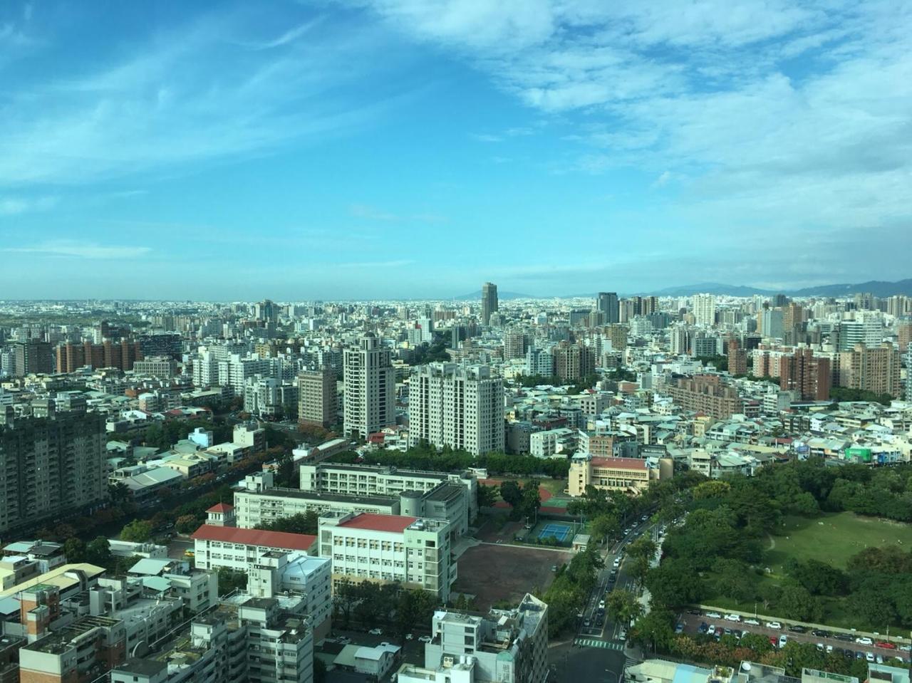 台中市Luxury Houseアパートメント エクステリア 写真