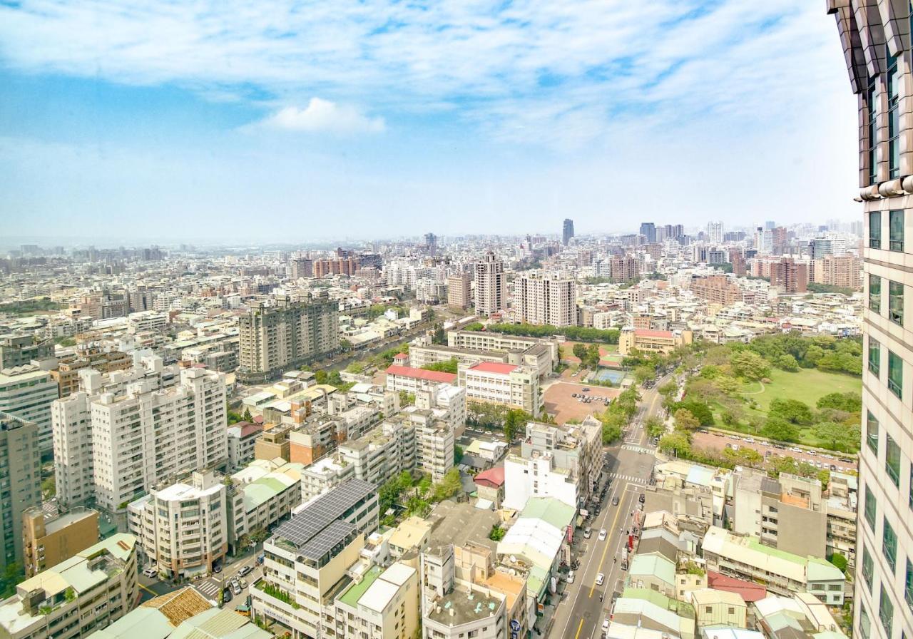 台中市Luxury Houseアパートメント エクステリア 写真
