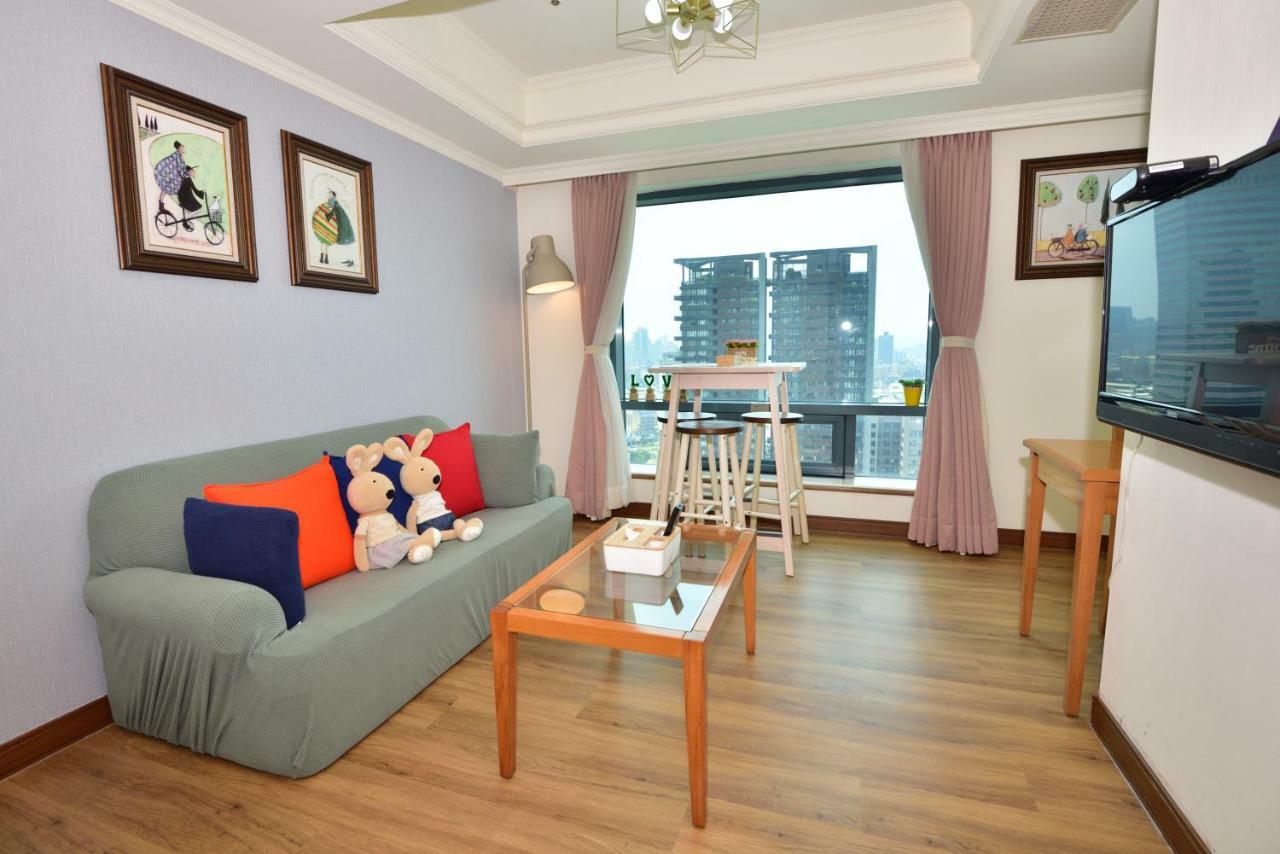 台中市Luxury Houseアパートメント エクステリア 写真