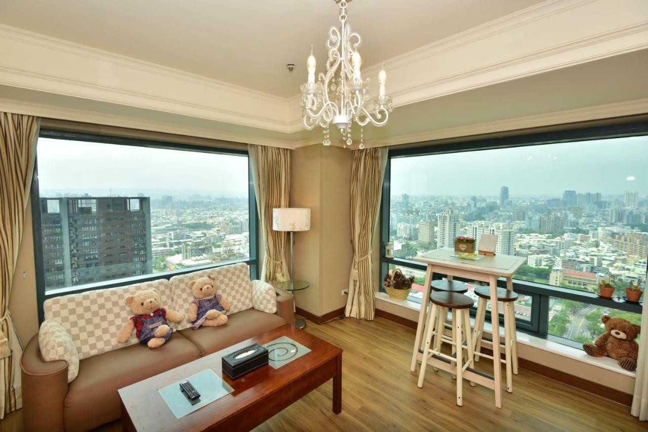 台中市Luxury Houseアパートメント エクステリア 写真