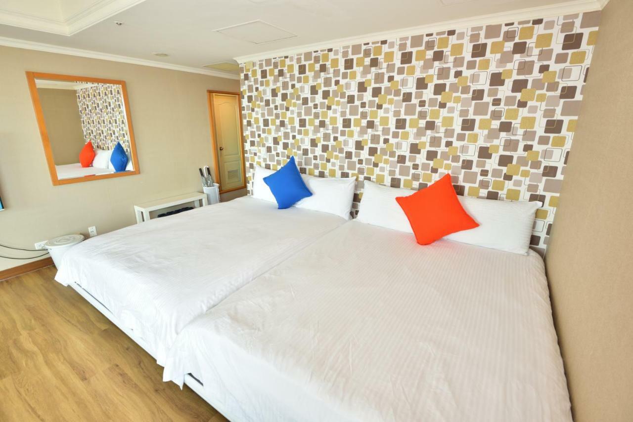台中市Luxury Houseアパートメント エクステリア 写真