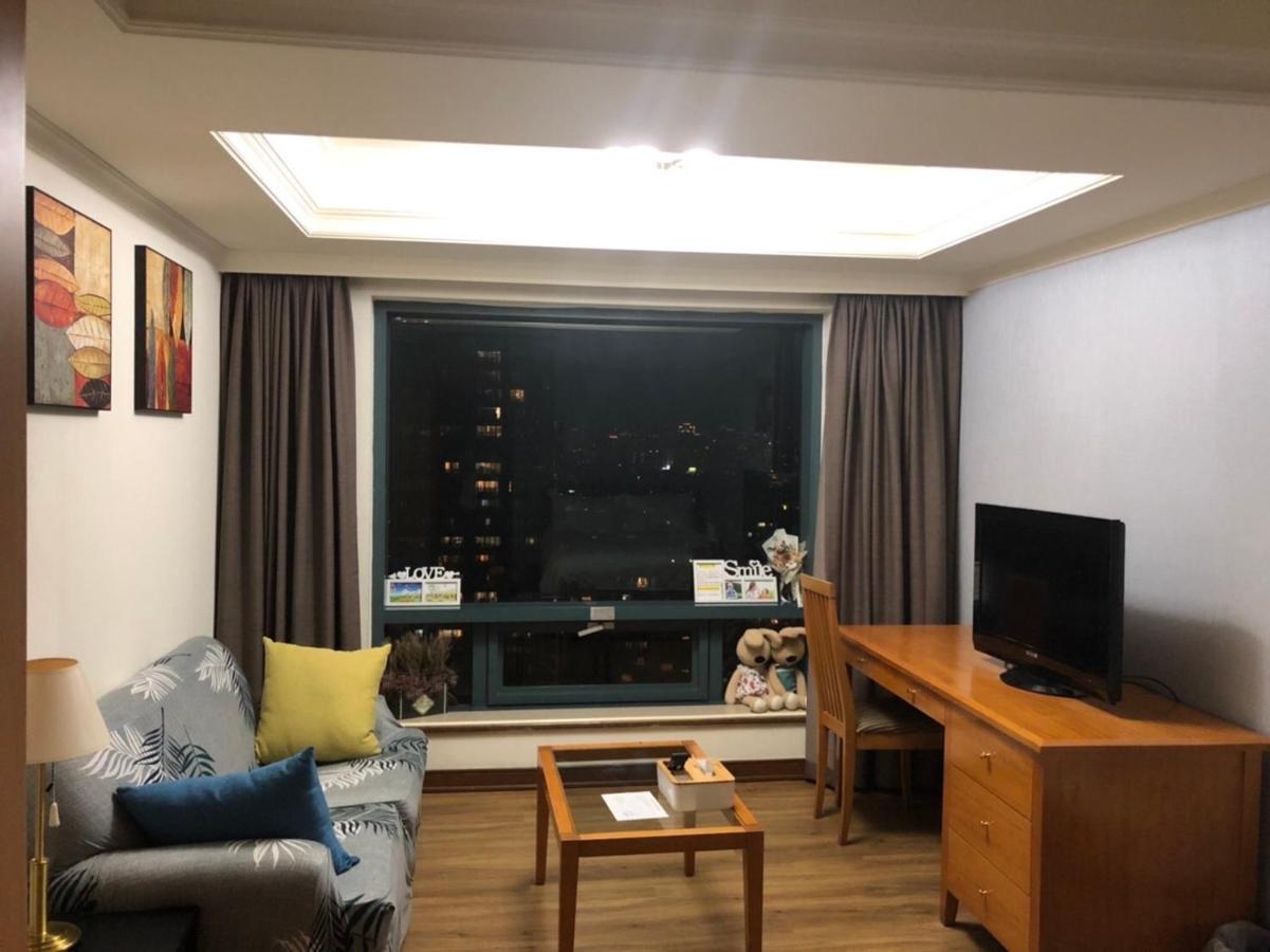 台中市Luxury Houseアパートメント エクステリア 写真